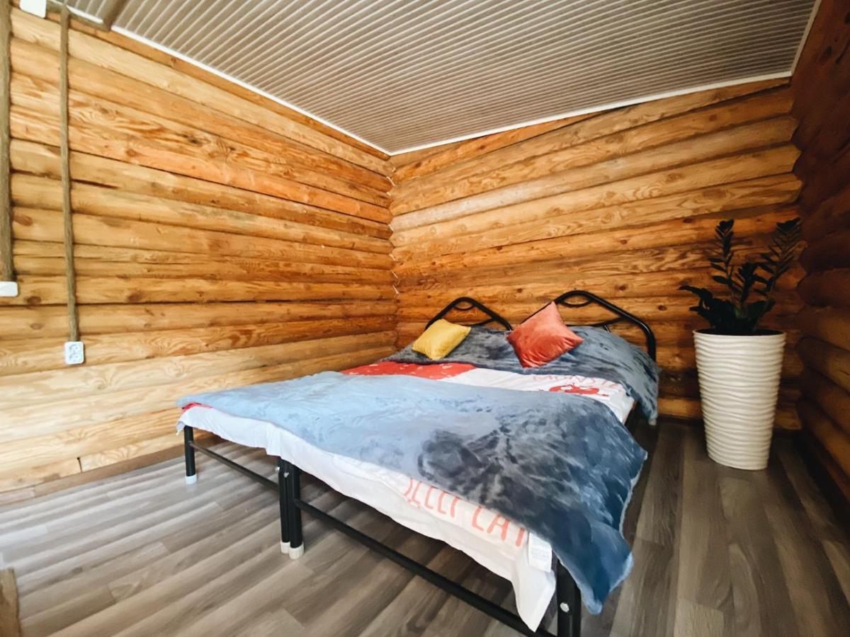 Manor Kolsay Bed and Breakfast Saty Esterno foto